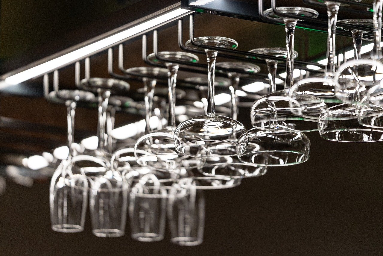 収納ケース付き美顔器は外出用にどれが最適？