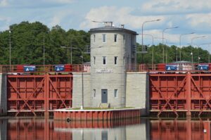 授乳中に使用する美顔器について相談が必要なのはなぜ？