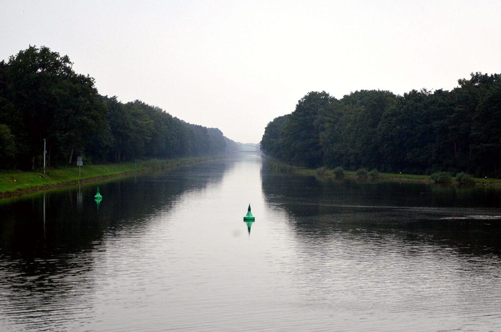 レチノールとEMS併用の刺激リスクについてまとめた内容は？