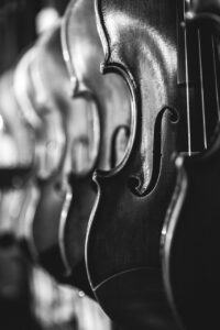 美顔器の比較で見るべき音と振動の体感とは？