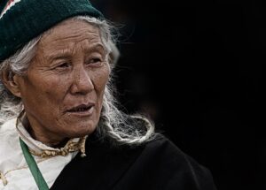 美顔器を使った顔が小さい人のためのヘッド大きすぎ問題解決法は？