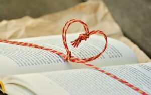 美顔器の依頼前に確認すべきポイントは？